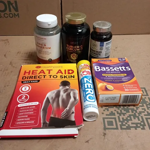 TOTE OF APPROXIMATELY 20 ASSORTED HEALTH/VITAMIN RELATED ITEMS TO INCLUDE BASSETTS VITAMINS, HEAT AID PADS, ZINC AND MAGNESIUM, TURMERIC CURCUMIN, MAGNESIUM GLYCINATE ETC