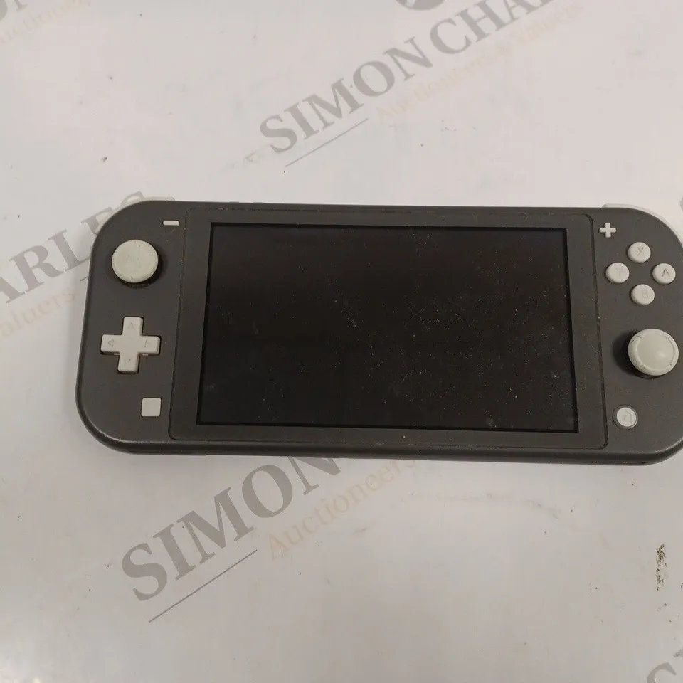 NINTENDO SWITCH UNBOXED IN GREY 