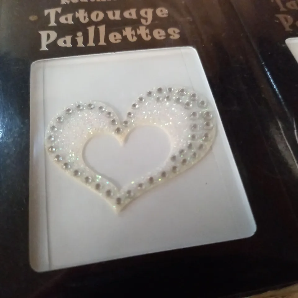 LOT OF APPROXIMATELY 95 HEART THEMED BODY JOOLS REUSABLE GLITTER TATTOOS 