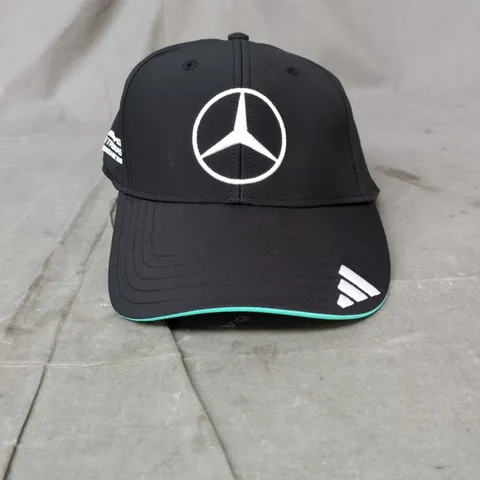 MERCEDES‑AMG PETRONAS FORMULA ONE TEAM CAP BY ADIDAS – BLACK, ONE SIZE (OSFM)