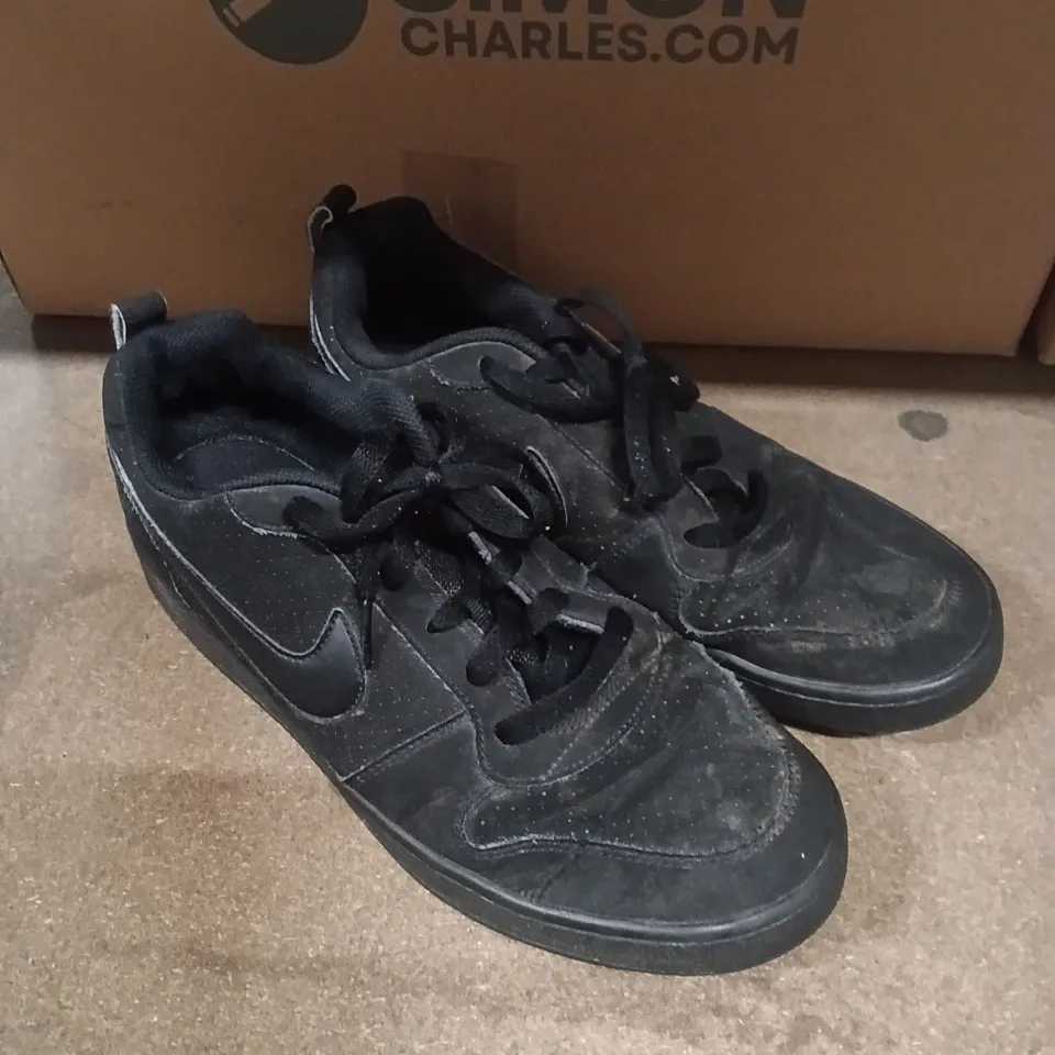 NIKE SNEAKERS, BLACK, US 10 (UK 9) 