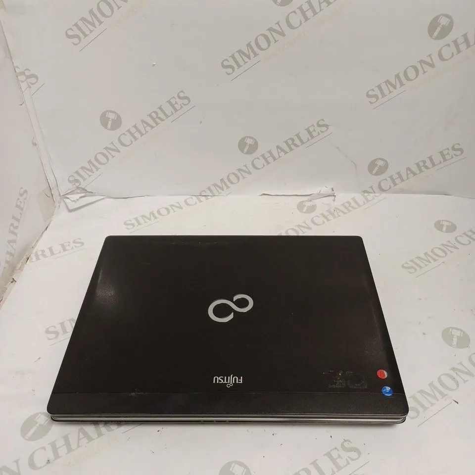 FUJITSU LIFEBOOK P702 LAPTOP 