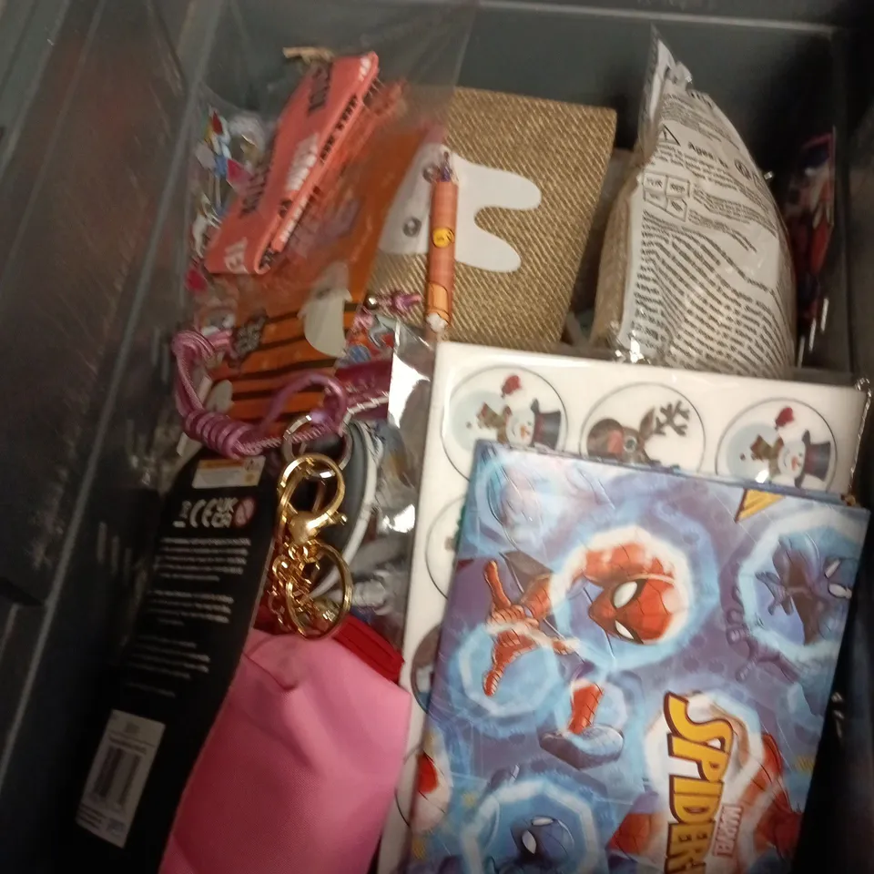 BOX OF APPROXIMATELY 10 ASSORTED TOYS INCLUDING SCHOOL STATIONARY SET , WITH SNUGGLES DOLL AND SNAP BAND 