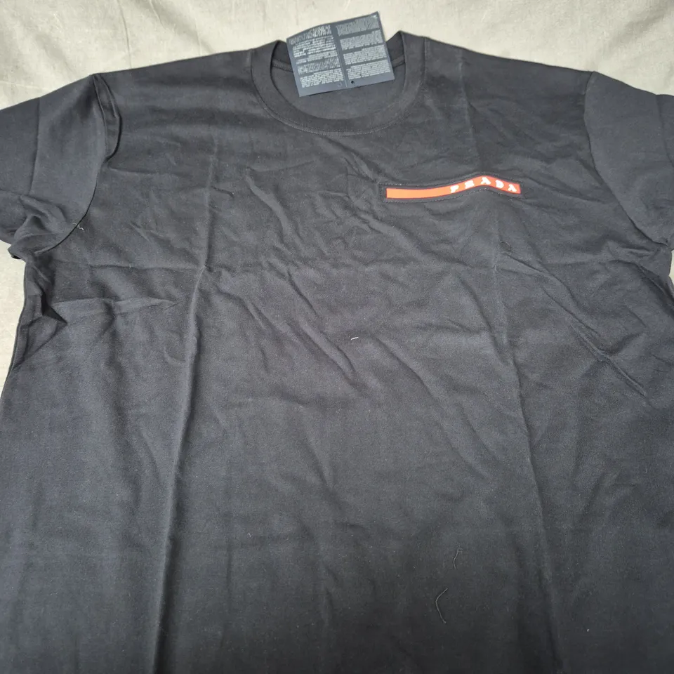 PRADA CASUAL LOGO TOP - SIZE XL