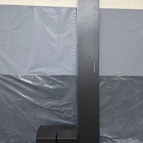 SAMSUNG SOUNDBAR AND 2 SPEAKERS ( NO SUBWOOFER ) - COLLECTION ONLY 