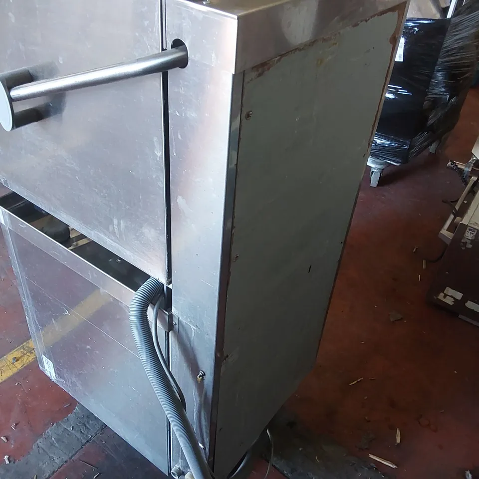 CLASSEQ HYDRO 957 PASS THROUGH DISHWASHER