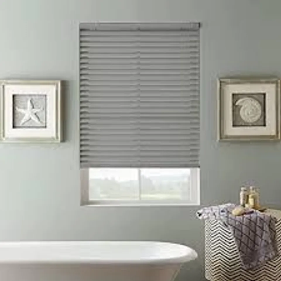 BOXED SEMI SHEER VENETIAN BLIND