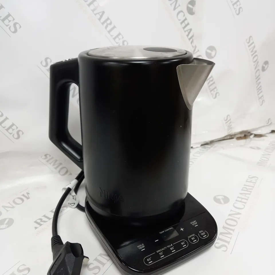 NINJA PERFECT TEMPERATURE KETTLE KT200UK