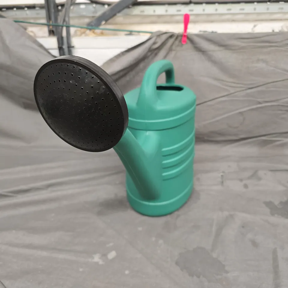 GREEN 10L WATERING CAN WITH LONG SPOUT AND SPRINKLER HEAD