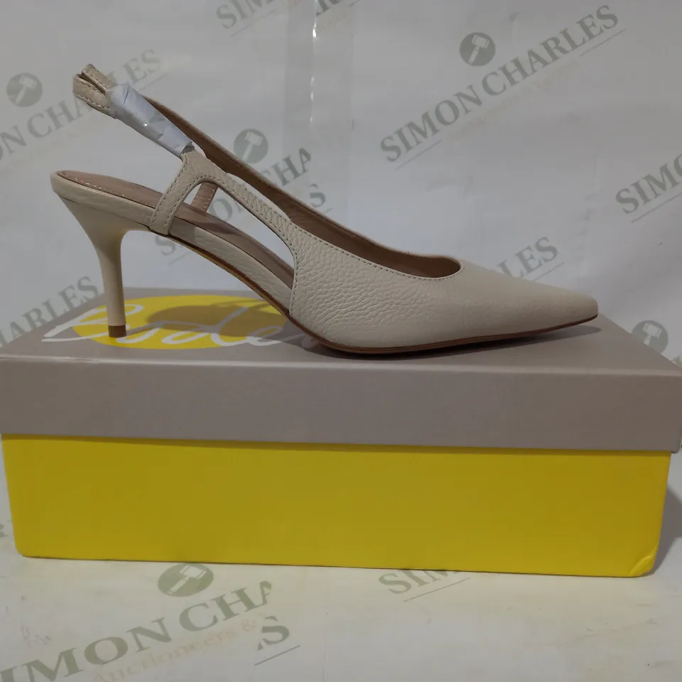 BOXED PAIR OF BODEN CUT-OUT SLINGBACK HEELS IN BEIGE EU SIZE 38