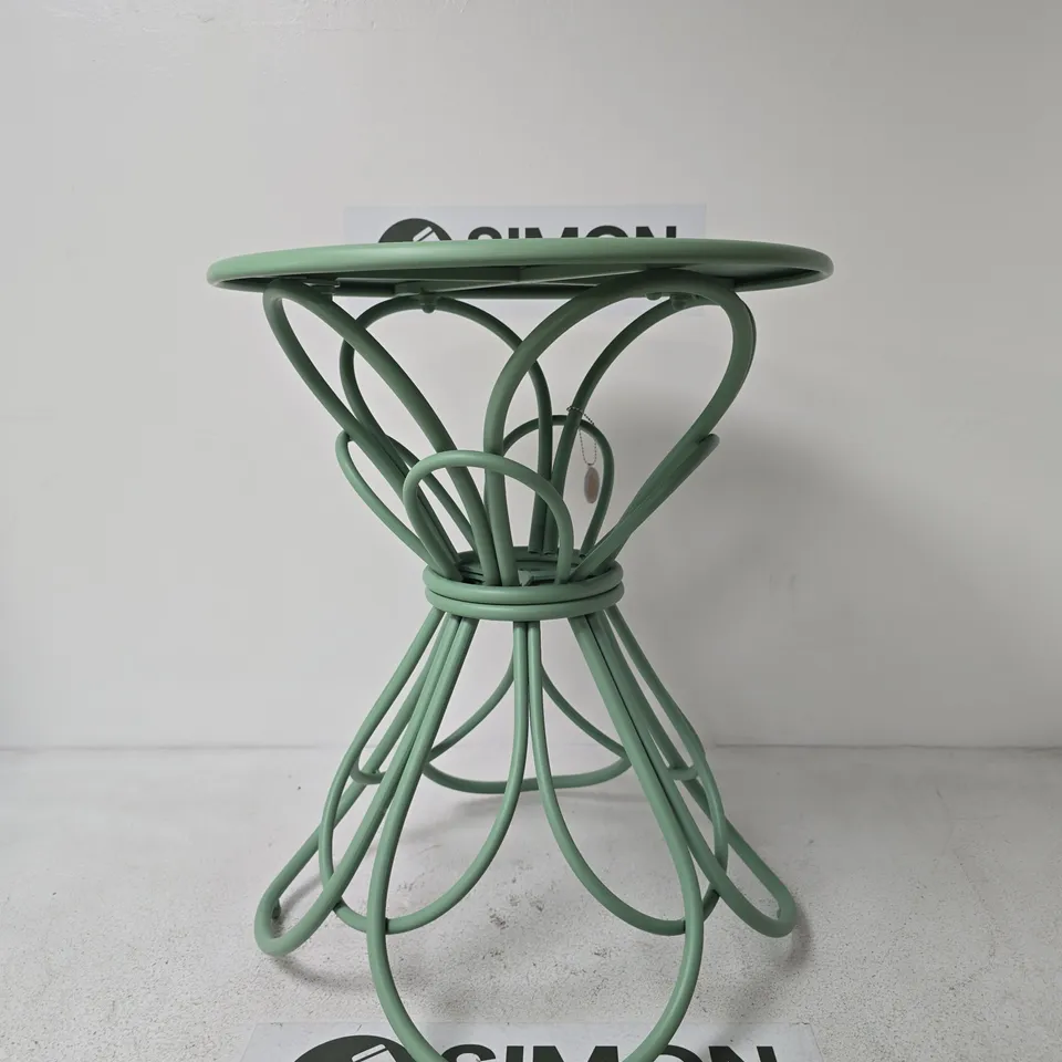 GREEN METAL INSIDE / OUTSIDE SIDE TABLE