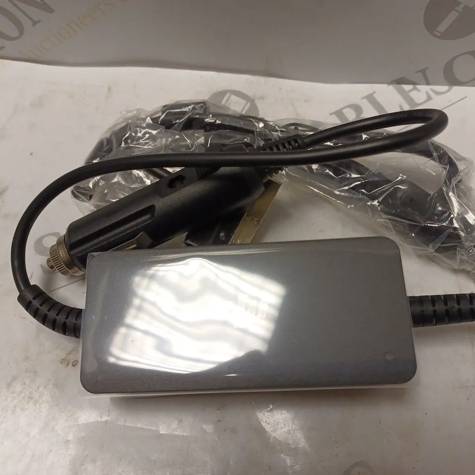 BOXED PHANTOM 4 CHARGER