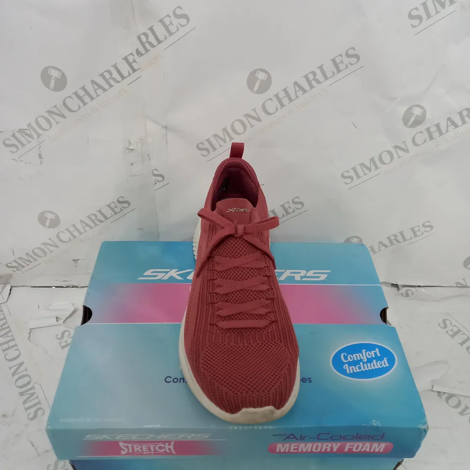 BOXED PAIR OF SKECHERS STRETCH FIT ULTRA FLEX 3.0 SHOES RUST UK SIZE 4.5