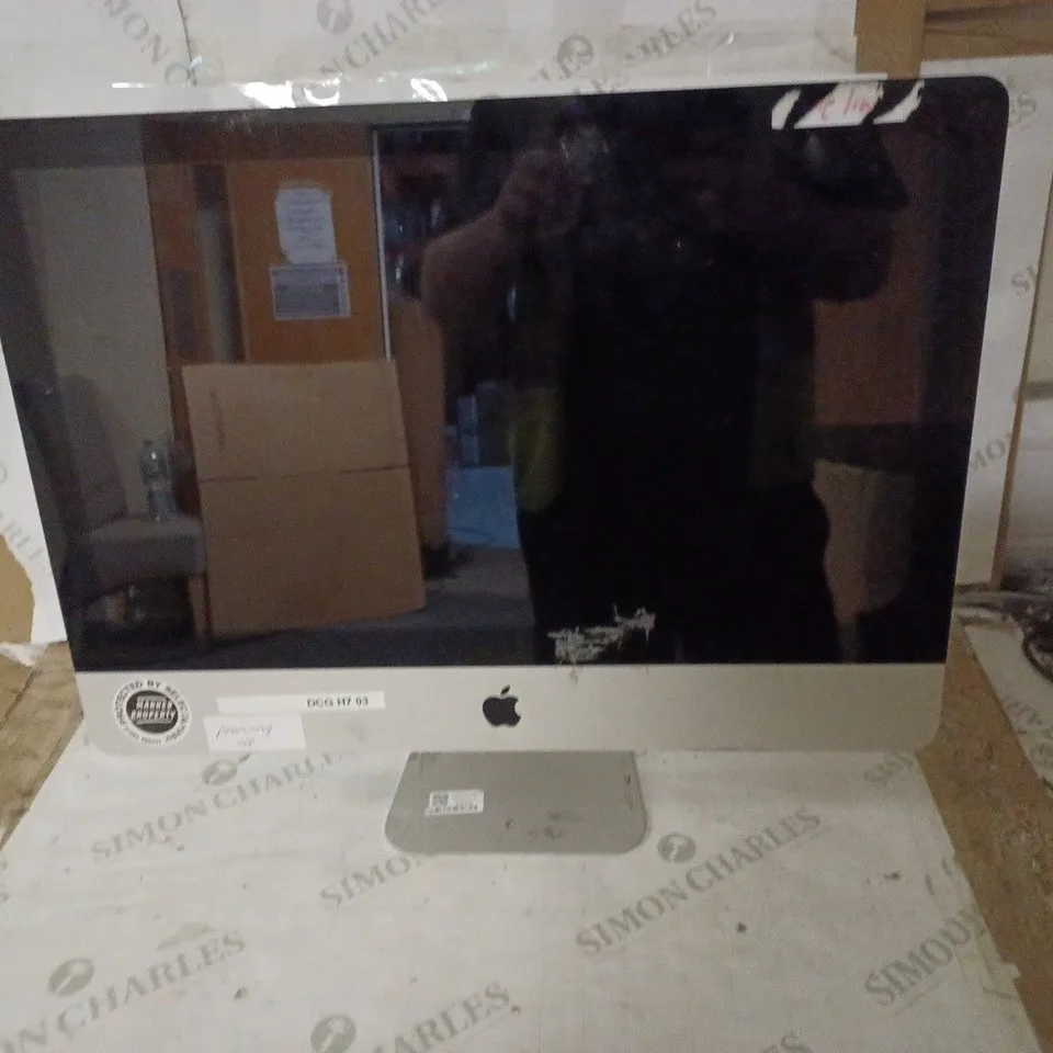APPLE IMAC A1311 21.5"