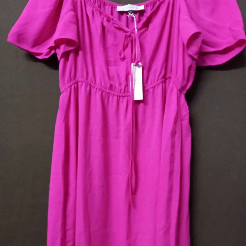 MAISON DE NIMES GYPSEY DRESS IN HOT PINK - MEDIUM