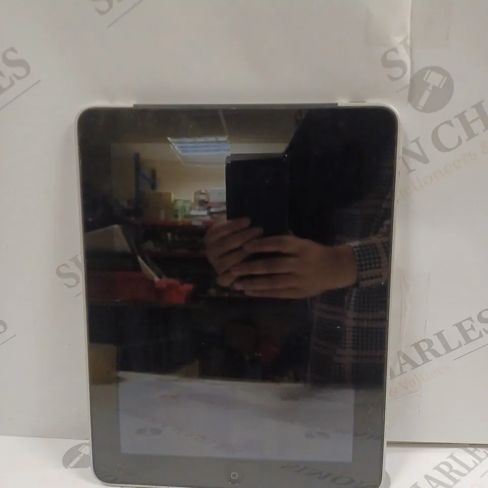 APPLE IPAD MODEL: A1337