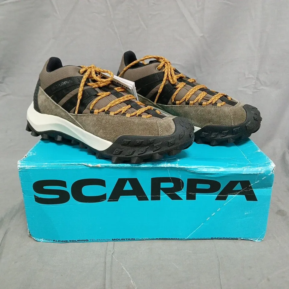 BOXED PAIR OF SCARPA TRAINERS IN MUD/BLACK SIZE UK 7
