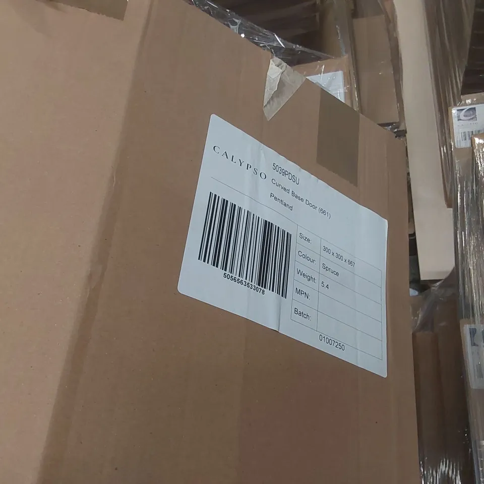 PALLET CONTAINING A LARGE QUANTITY OF ASSORTED BATHROOM FURNITURE PARTS INCLUDING: CURVED BASE DOOR, PLINTH & PLINTH PELMETS ECT