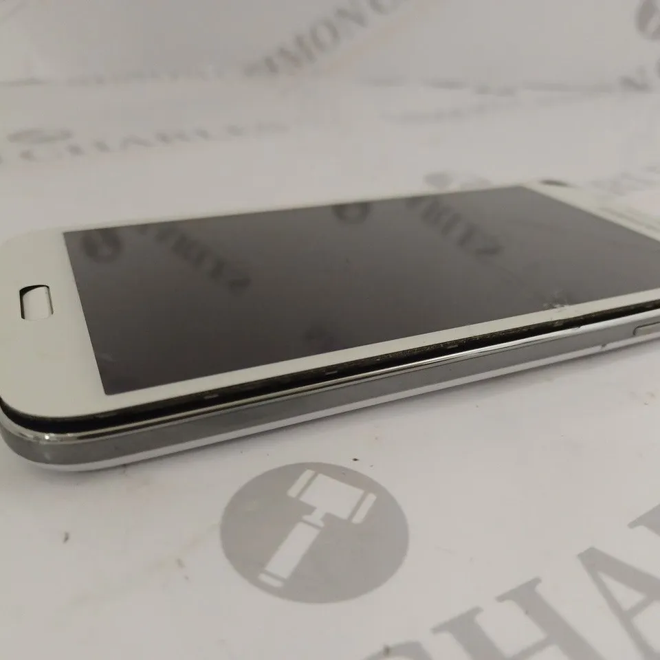 SAMSUNG MOBILE PHONE 
