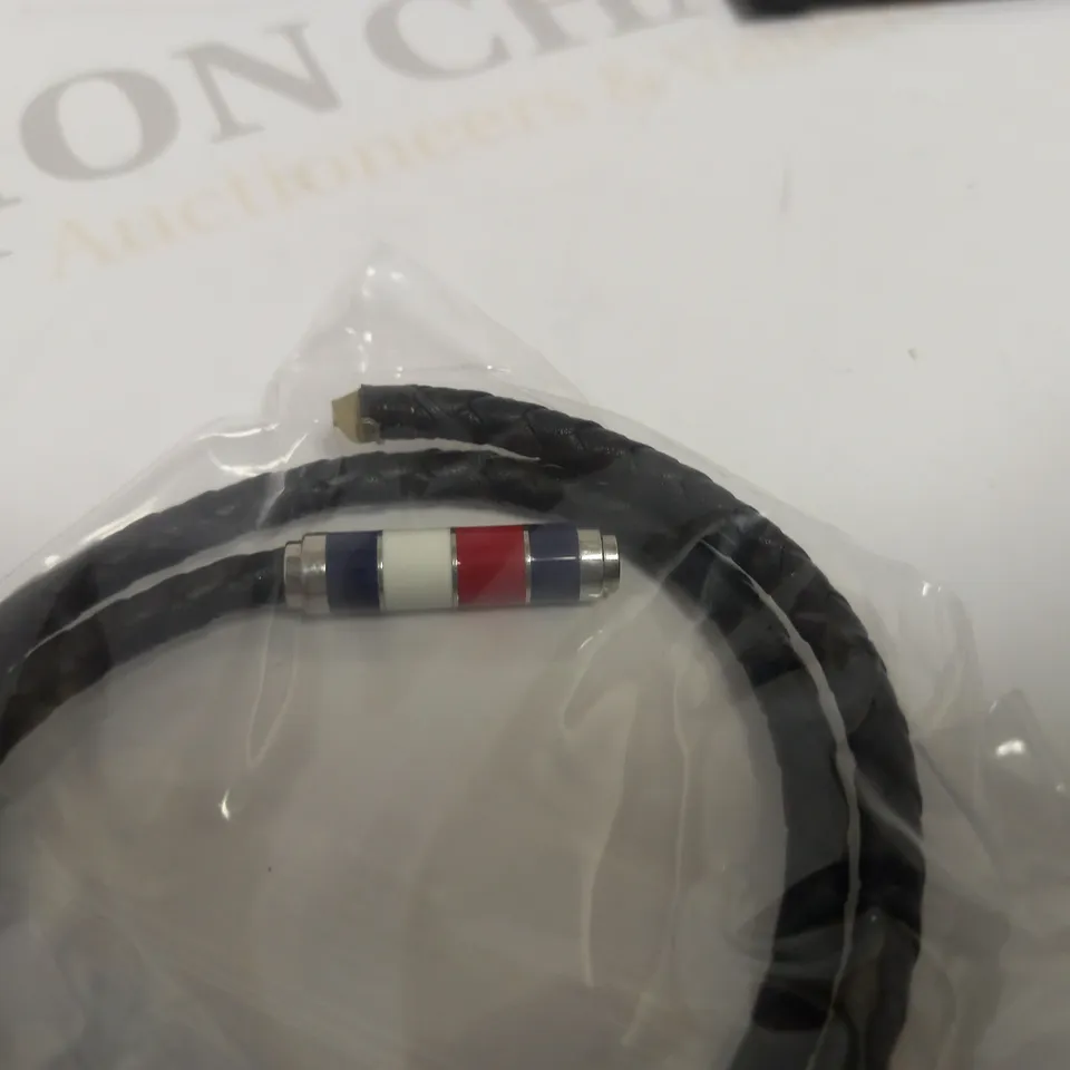 LOT OF 10 ASSORTED JEWELLERY ITEMS, TO INCLUDE TOMMY HILFIGER, OLIVIA BURTON, KATE SPADE, VIVIENNE WESTWOOD & GUESS RRP £520