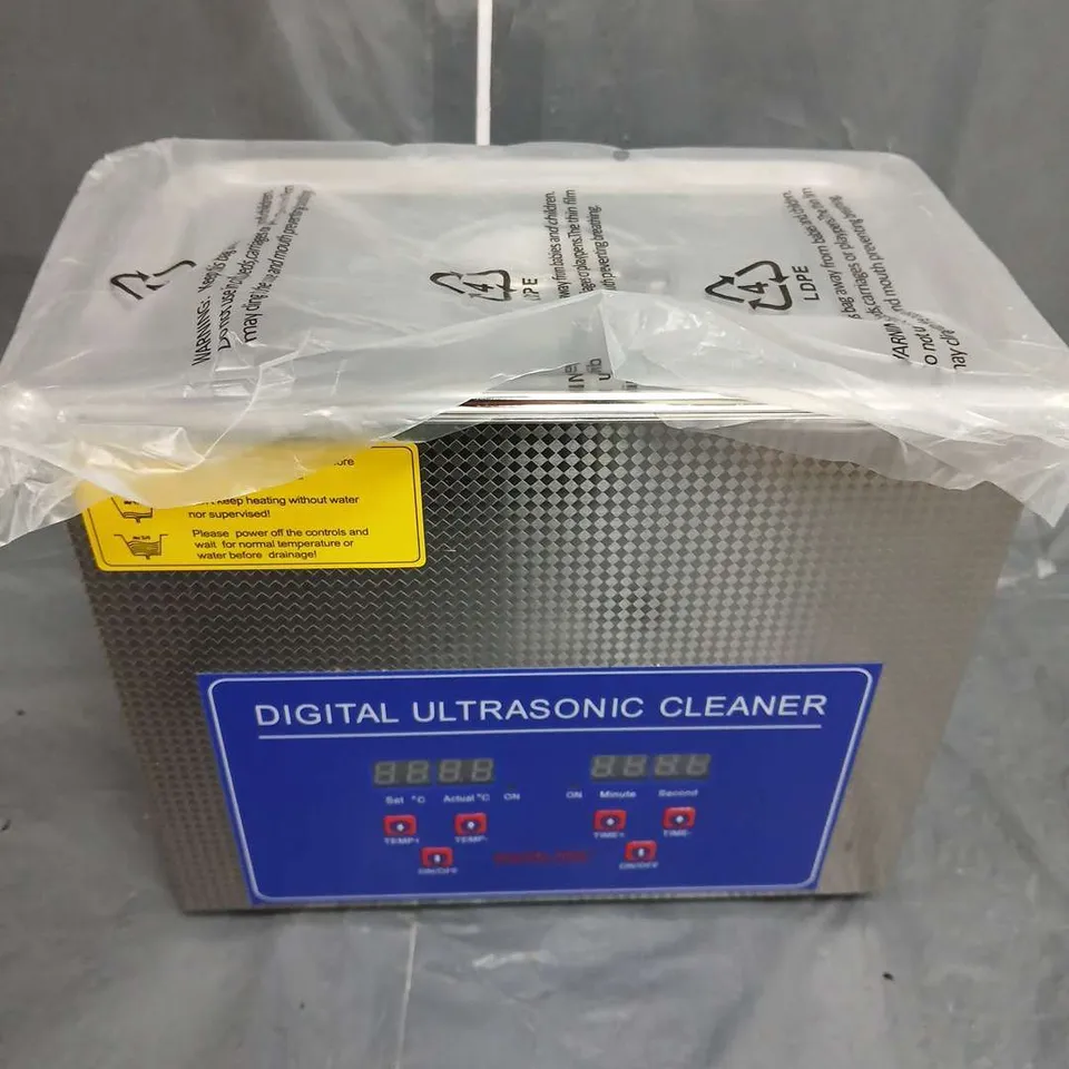 DIGITAL ULTRASONIC CLEANER