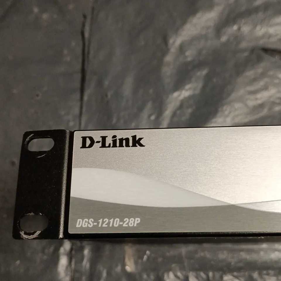 D-LINK DGS-1210-28P 28-PORT GIGABIT ETHERNET SWITCH