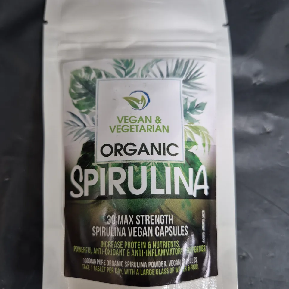 BOX OF APPROXIMATELY 55 PACKS OF CUTS-N-GAINS TABLETS - SPIRULINA (30 CAPSULES PER PACK)
