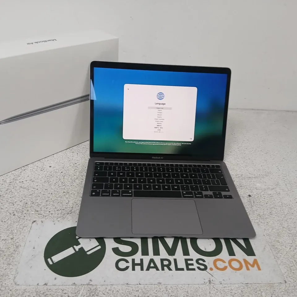 APPLE MACBOOK AIR 13-INCH (M1) 8GB RAM 256GB SSD