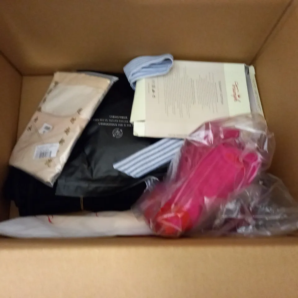 LOT OF ASSORTED BRAS IN VARIOUS SIZES