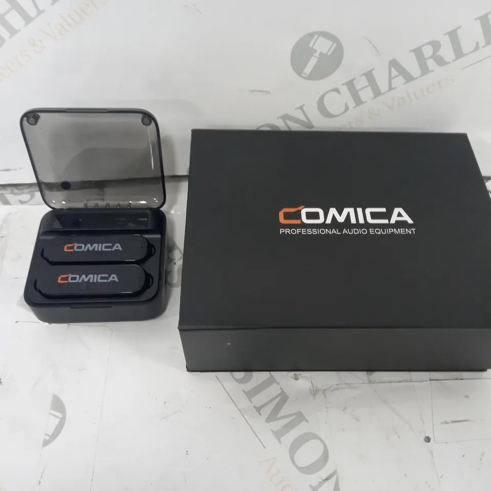 COMICA  2.4 G DUAL CHANNEL MINI WIRELESS MICROPHONE 