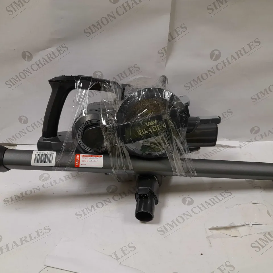 VAX BLADE 4 VACUUM CLEANER