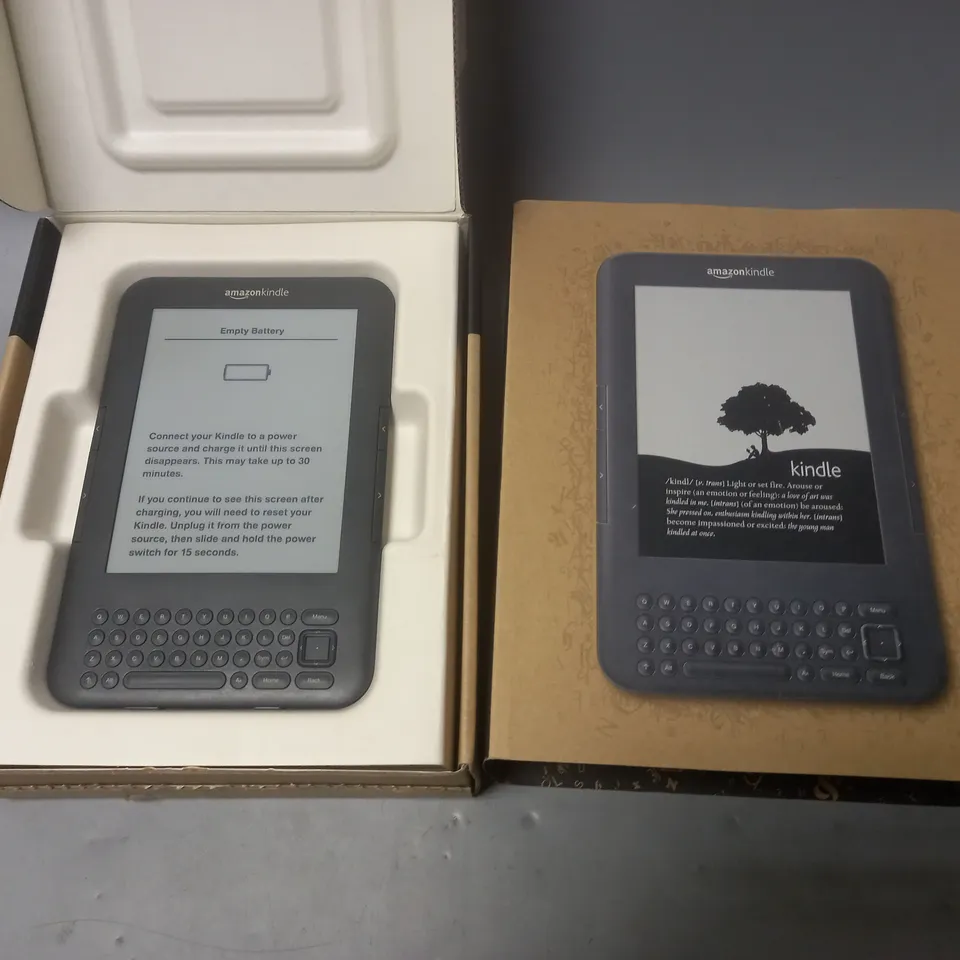 BOXED AMAZON KINDLE 