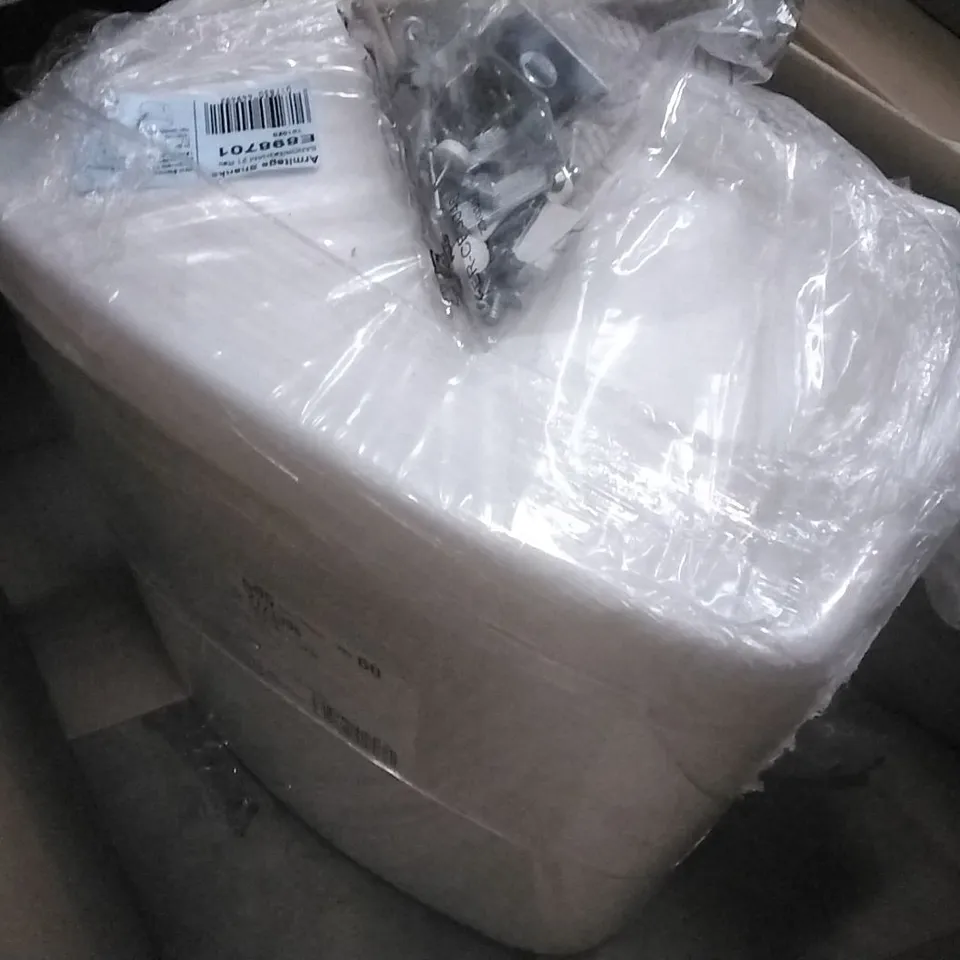 BOXED TOILET CISTERN WHITE