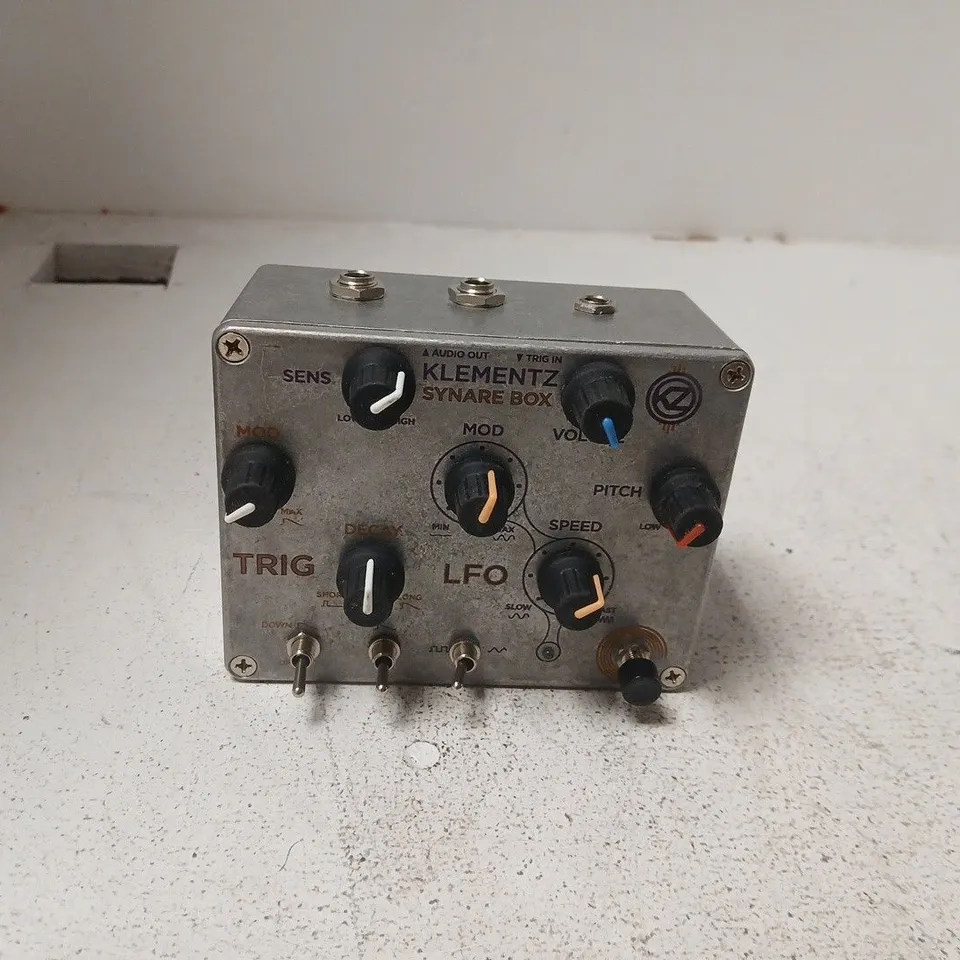 KLEMENTZ SYNARE BOX – VINTAGE ELECTRONIC MUSIC MODULE