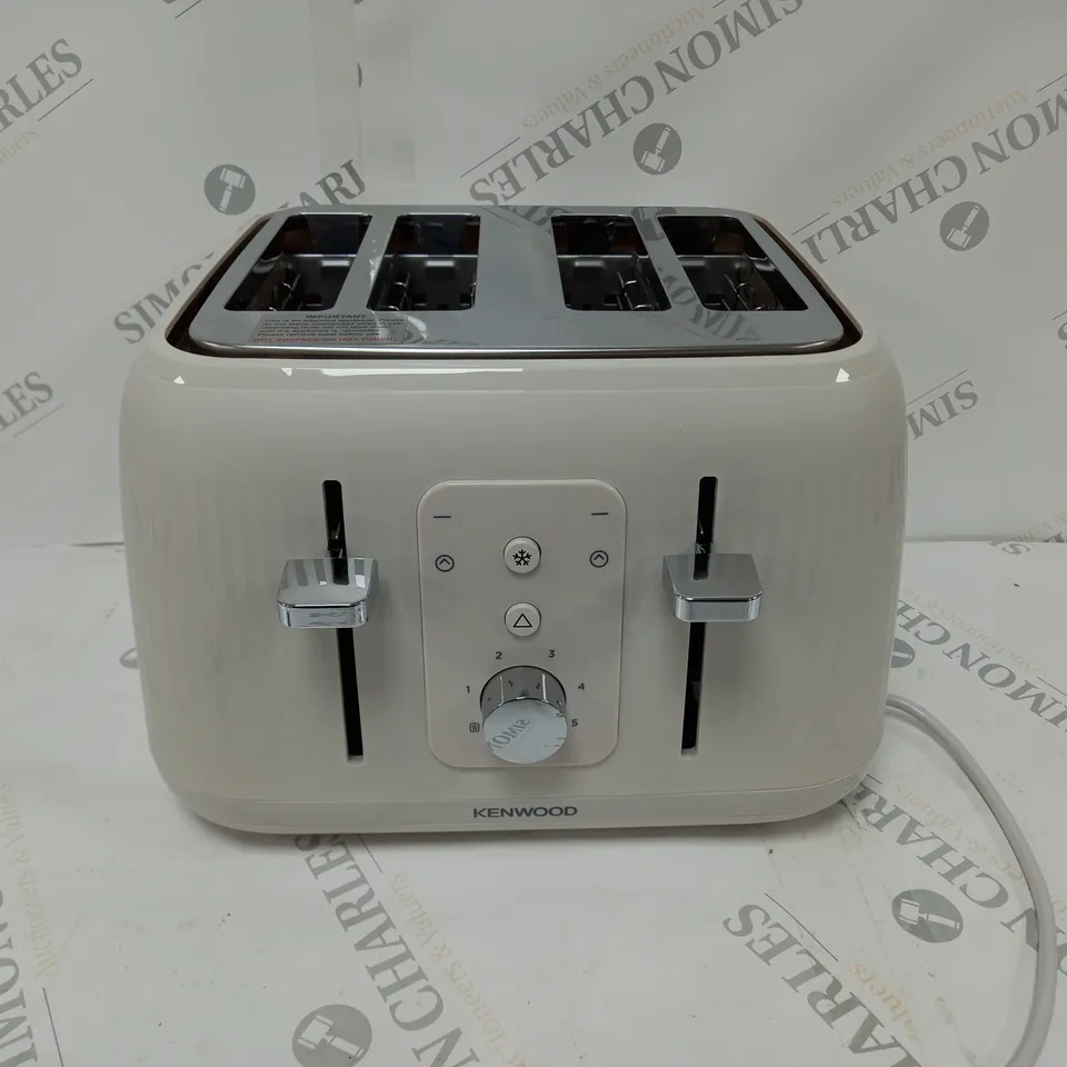 BOXED KENWOOD DAWN 4 SLOT TOASTER TFP09.000CR RRP £49.99