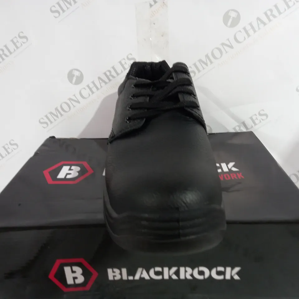 BOXED BLACKROCK GIBSON SHOE - UK 8