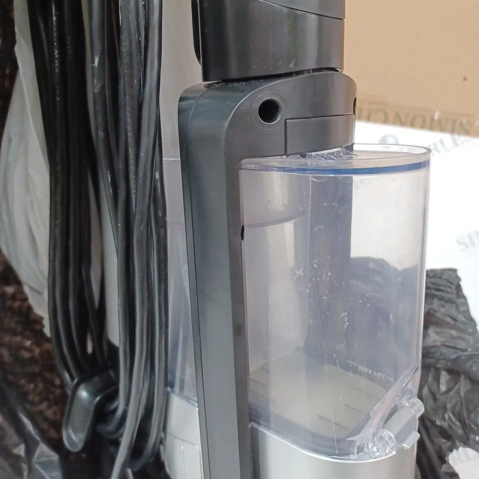 SHARK STRATOS ANTI HAIR WRAP PET PRO VACUUM CLEANER