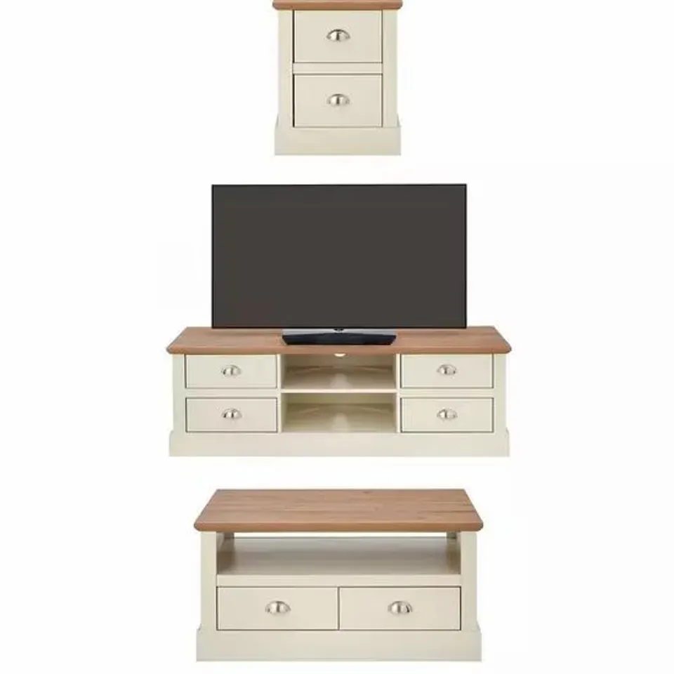 BOXED GRADE 1 CRAWFORD 3 PIECE PACKAGE IN IVORY/OAK - 2 OF 2 ONLY