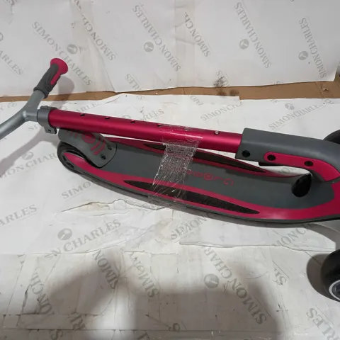 GLOBBER ULTIMUM SCOOTER