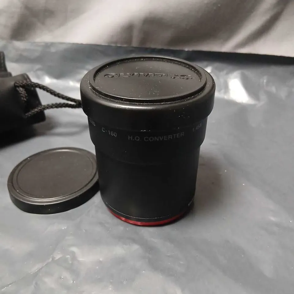 OLYMPUS H.Q. CONVERTER C-160 FOR IS/L LENS – BLACK