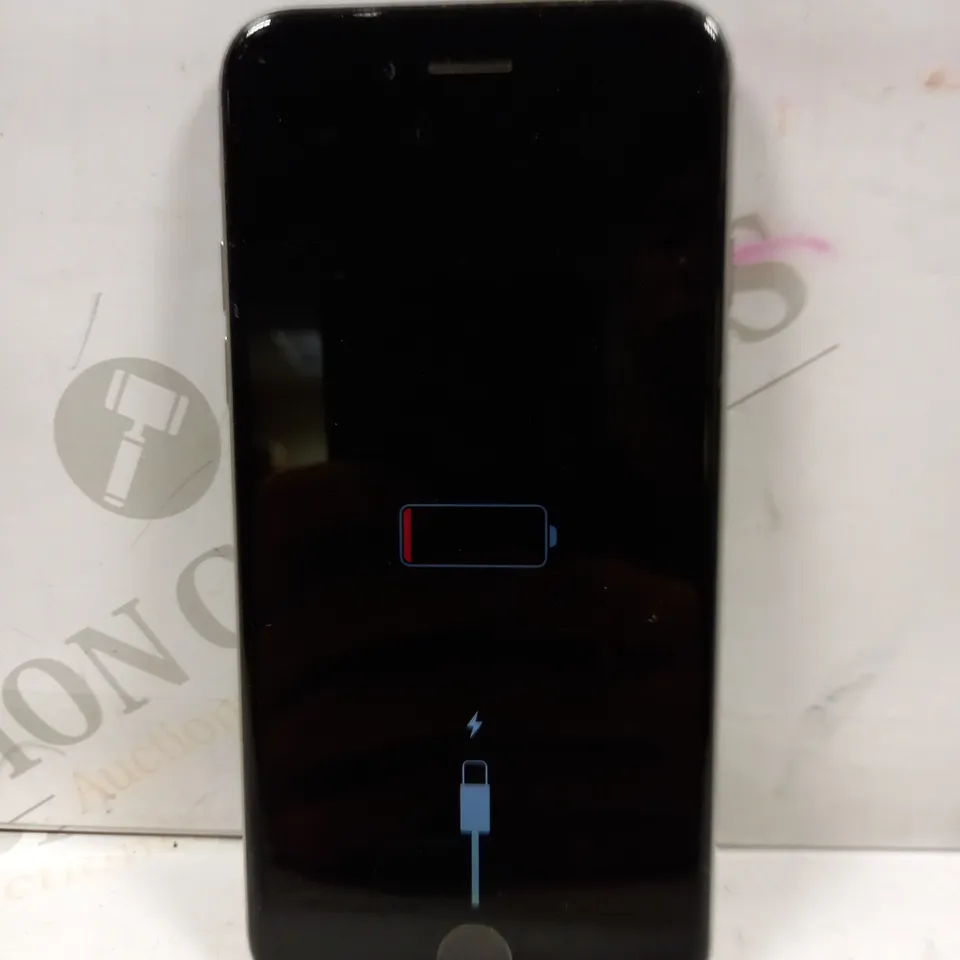 APPLE IPHONE 6 (A1586) SMARTPHONE 