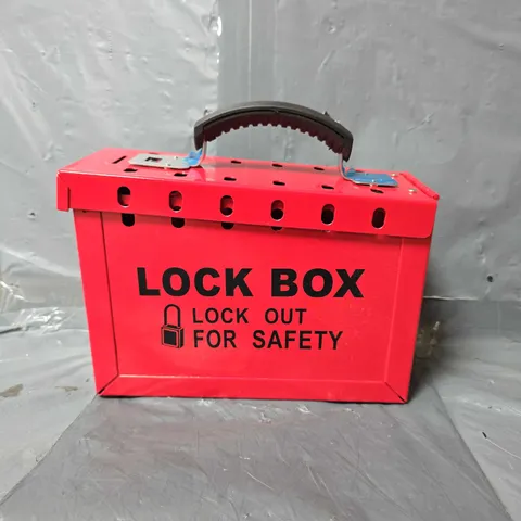 LOCK BOX WITH APPROXIMATELY 5 LOCKS 