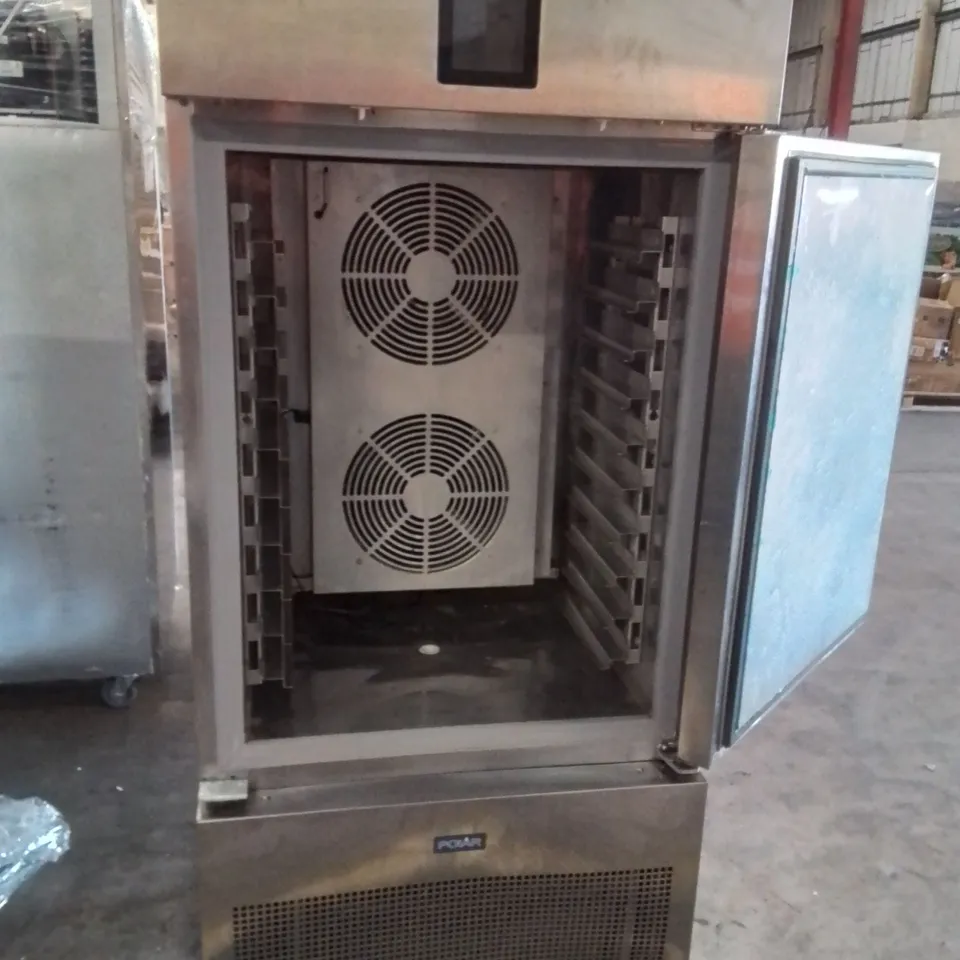 POLAR U-SERIES BLAST CHILLER TAKES 10X GN 1/1 UA016