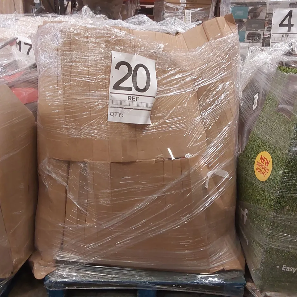 PALLET CONTAINING A LARGE QUANTITY OF ASSORTED UNCHECKED LAWN MOWERS