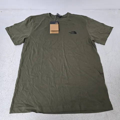 THE NORTH FACE EDGE OF THE LIGHT S/S TEE IN TAUPE GREEN - MEDIUM