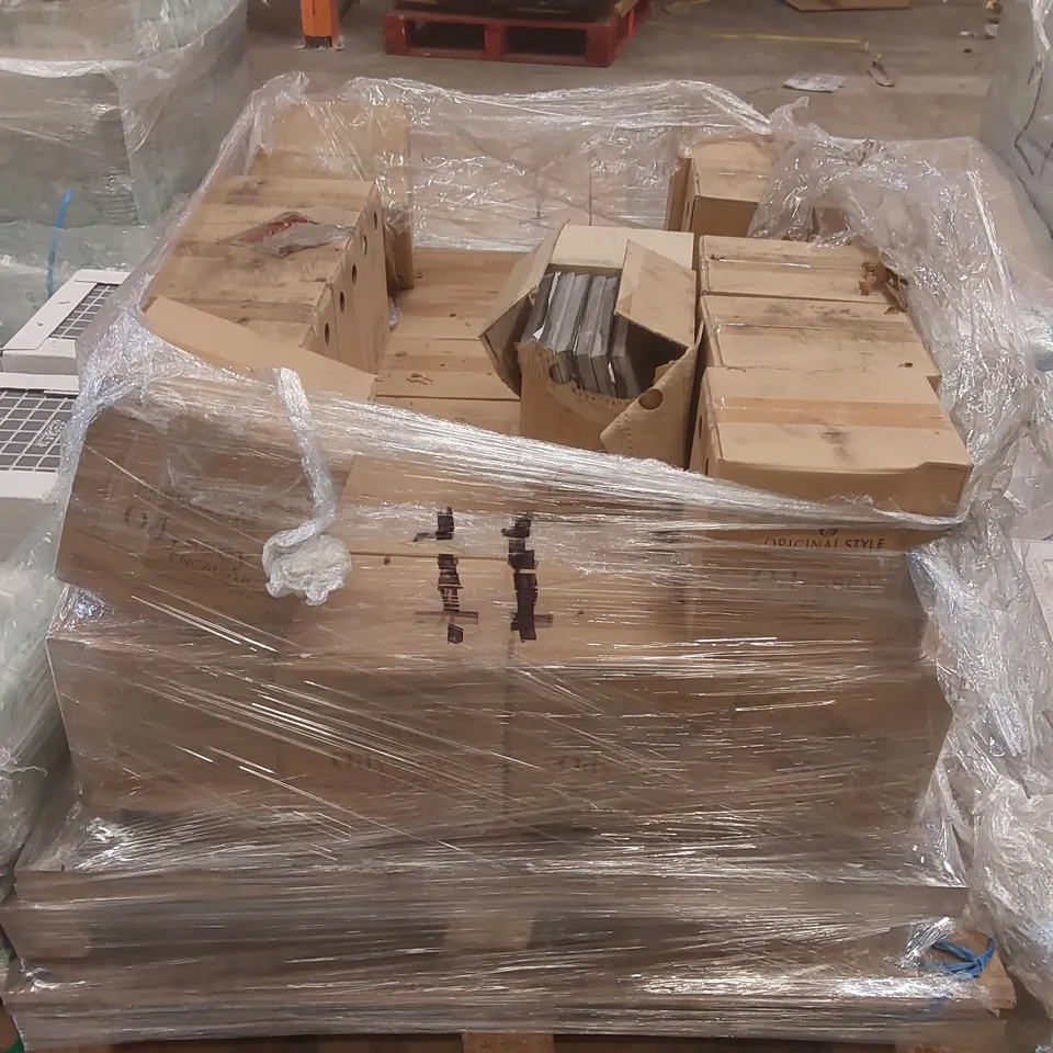 PALLET CONTAINING APPROXIMATELY 312X BRAND NEW BLACK ENCAUSTIC TILES - 20 x 20cm