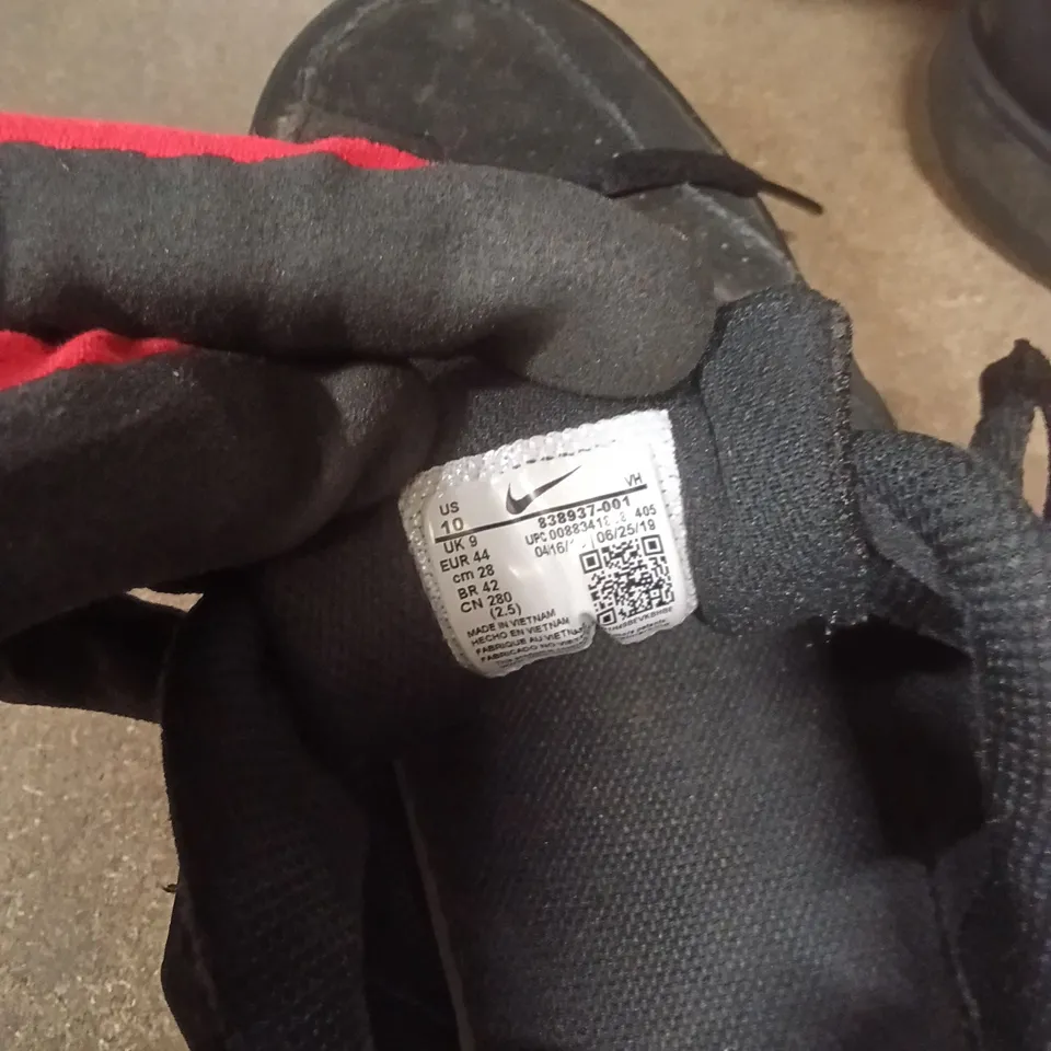 NIKE SNEAKERS, BLACK, US 10 (UK 9) 