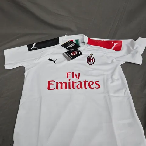 AC MILAN FC AWAY JERSEY SIZE 11-12 YEARS