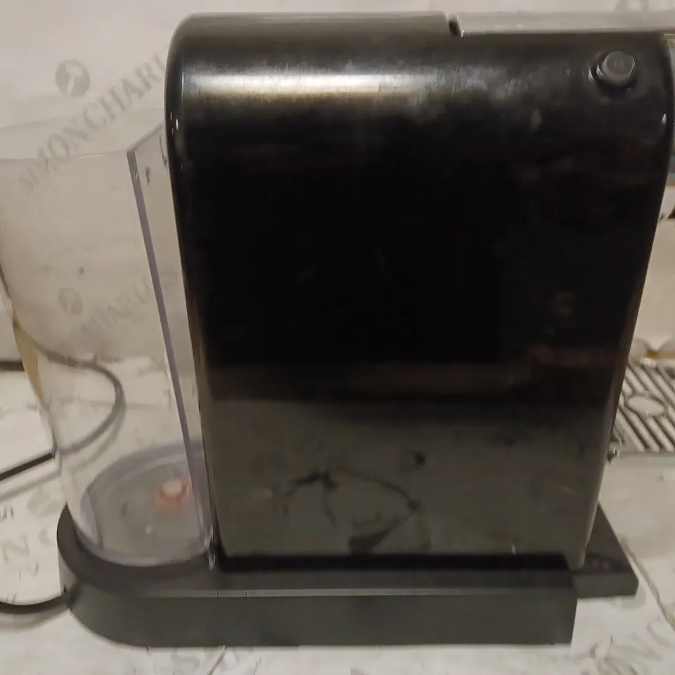 MAGIMIX NESPRESSO COFFEE MACHINE