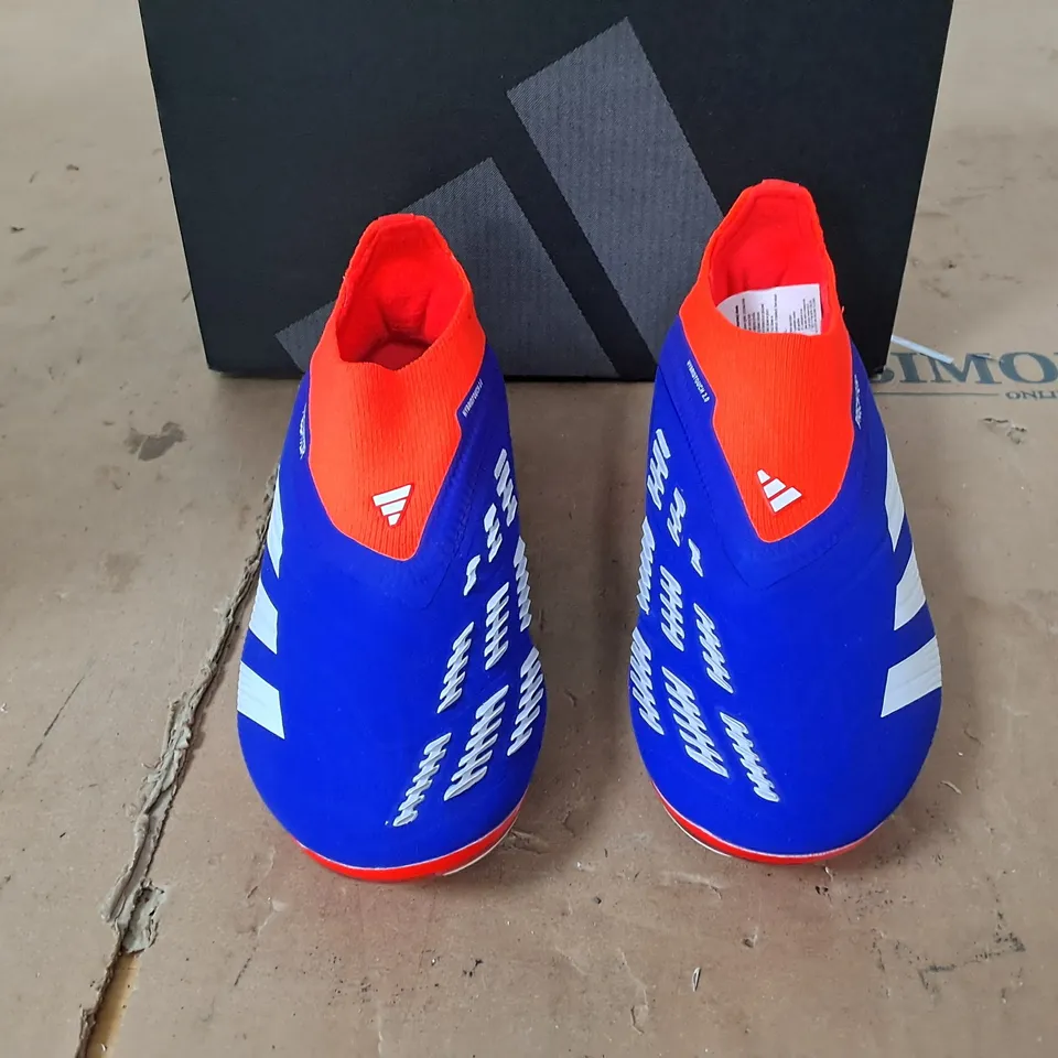 BOXED PAIR OF ADIDAS PREDATOR ELITE LL FOOTBALL BOOTS UK 11K